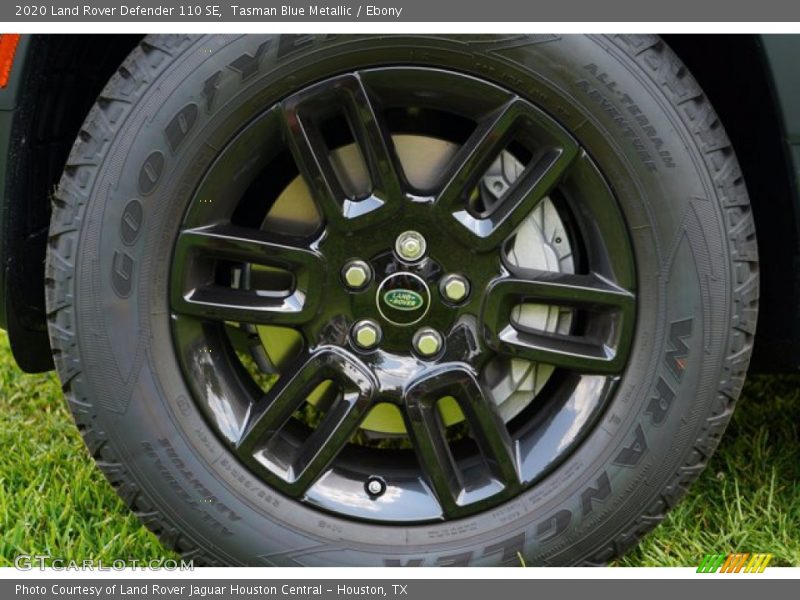  2020 Defender 110 SE Wheel