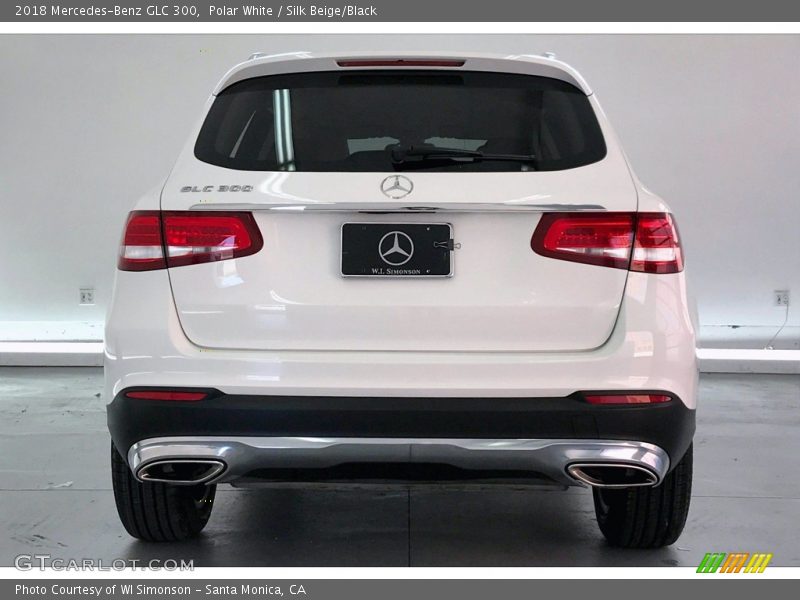 Polar White / Silk Beige/Black 2018 Mercedes-Benz GLC 300