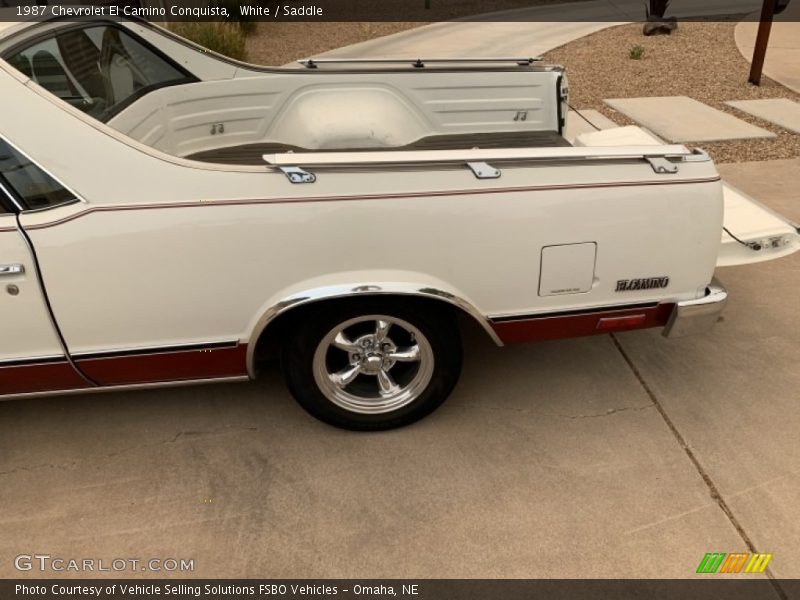  1987 El Camino Conquista Trunk