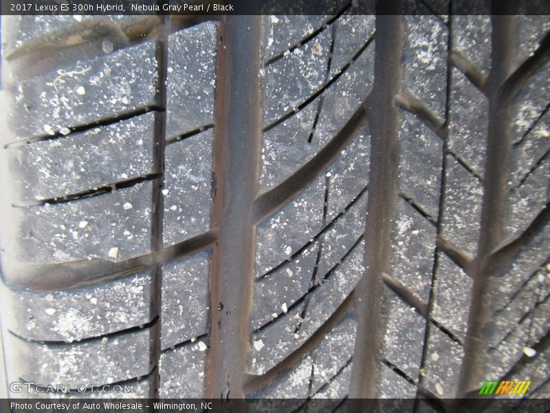 Nebula Gray Pearl / Black 2017 Lexus ES 300h Hybrid