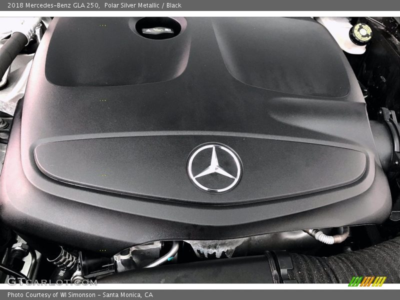 Polar Silver Metallic / Black 2018 Mercedes-Benz GLA 250
