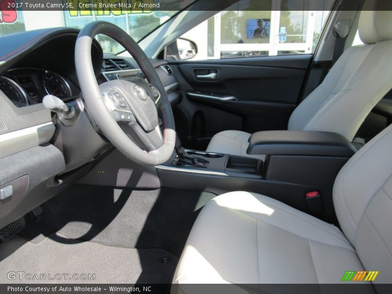 Creme Brulee Mica / Almond 2017 Toyota Camry SE