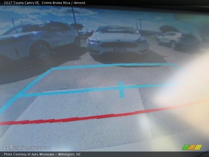 Creme Brulee Mica / Almond 2017 Toyota Camry SE