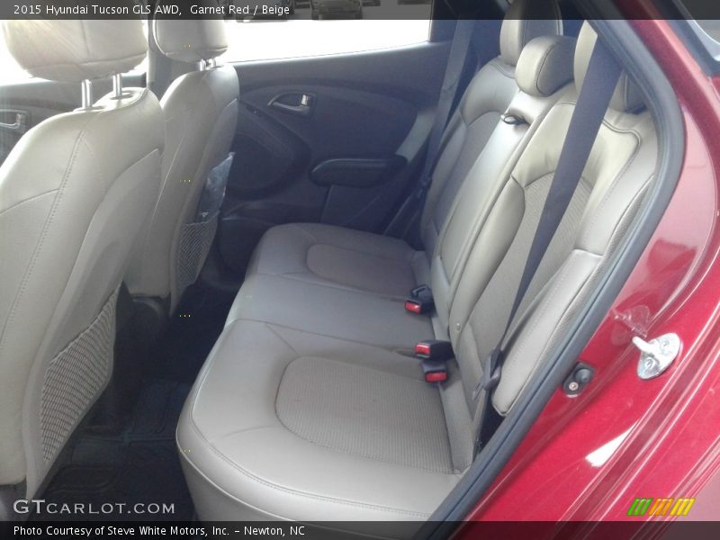 Garnet Red / Beige 2015 Hyundai Tucson GLS AWD