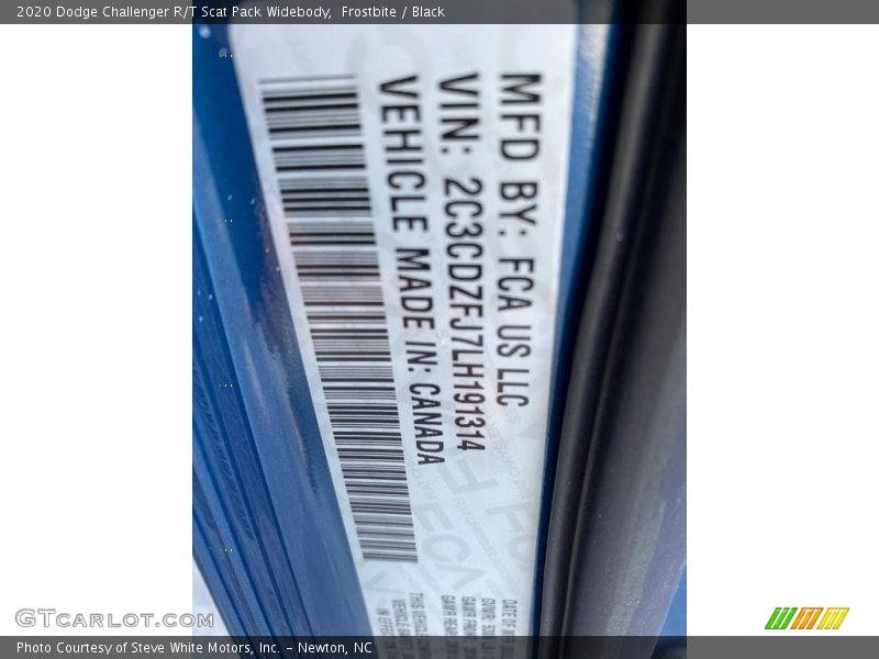 Frostbite / Black 2020 Dodge Challenger R/T Scat Pack Widebody