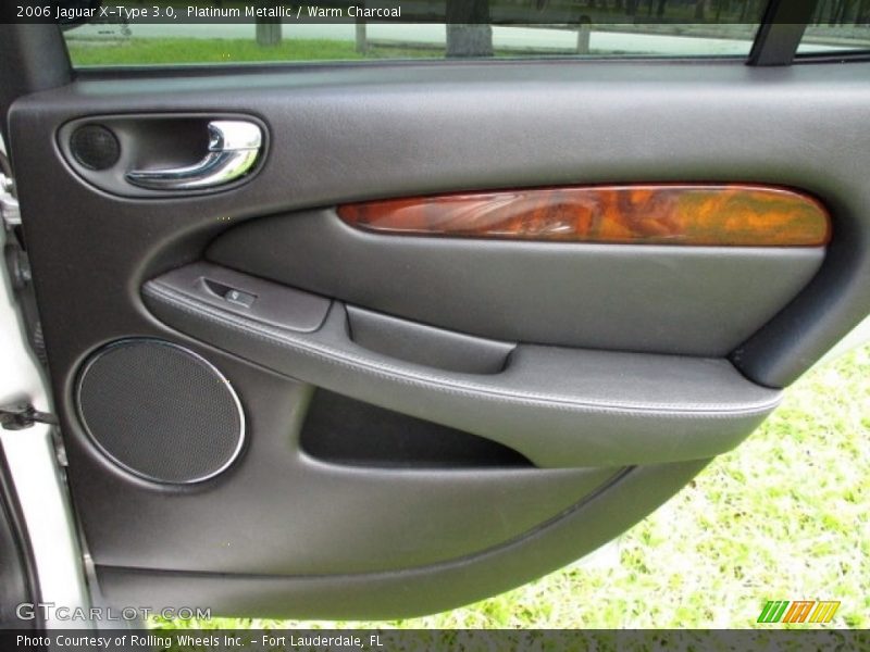 Platinum Metallic / Warm Charcoal 2006 Jaguar X-Type 3.0