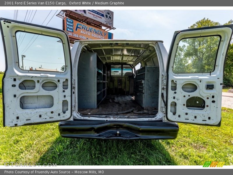  2001 E Series Van E150 Cargo Trunk