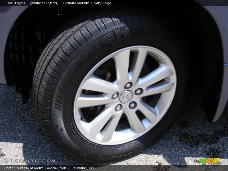 Bluestone Metallic / Ivory Beige 2006 Toyota Highlander Hybrid