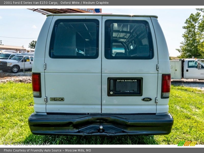 Oxford White / Medium Graphite 2001 Ford E Series Van E150 Cargo