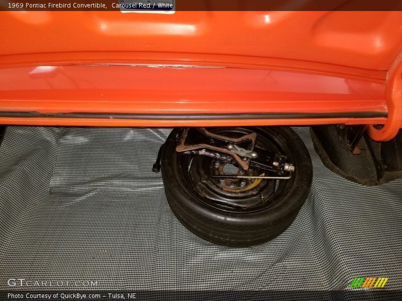 Carousel Red / White 1969 Pontiac Firebird Convertible