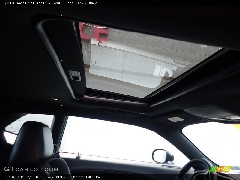 Pitch Black / Black 2019 Dodge Challenger GT AWD