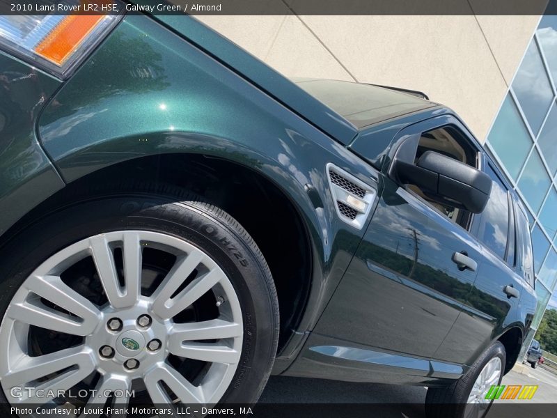 Galway Green / Almond 2010 Land Rover LR2 HSE