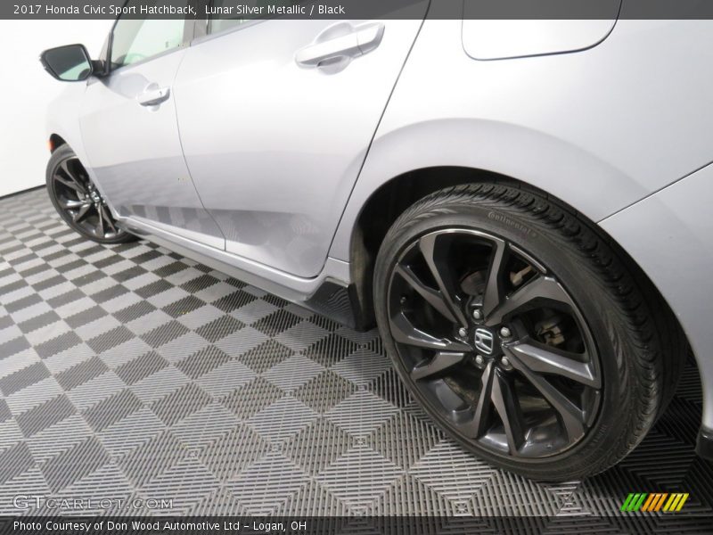 Lunar Silver Metallic / Black 2017 Honda Civic Sport Hatchback