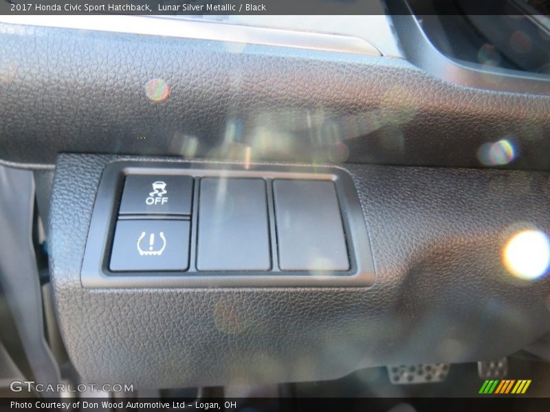 Lunar Silver Metallic / Black 2017 Honda Civic Sport Hatchback