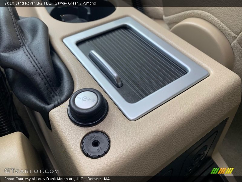 Galway Green / Almond 2010 Land Rover LR2 HSE