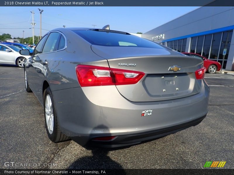 Pepperdust Metallic / Jet Black 2018 Chevrolet Malibu LT