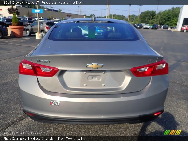 Pepperdust Metallic / Jet Black 2018 Chevrolet Malibu LT