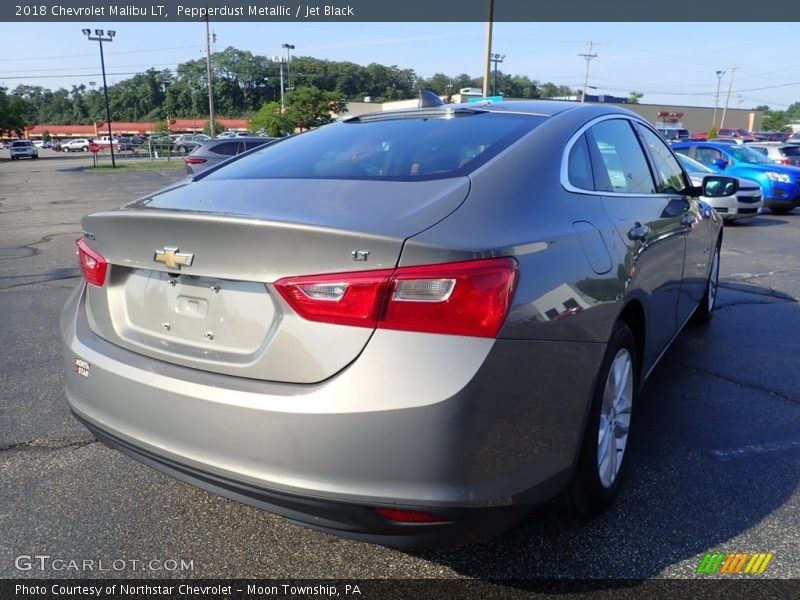 Pepperdust Metallic / Jet Black 2018 Chevrolet Malibu LT