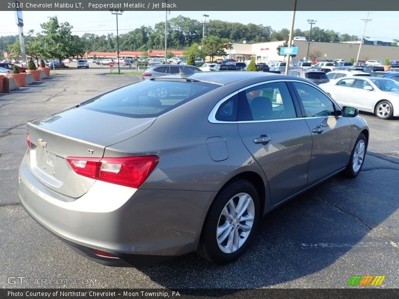 Pepperdust Metallic / Jet Black 2018 Chevrolet Malibu LT