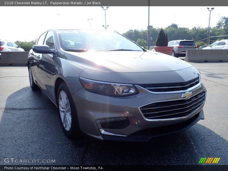 Pepperdust Metallic / Jet Black 2018 Chevrolet Malibu LT