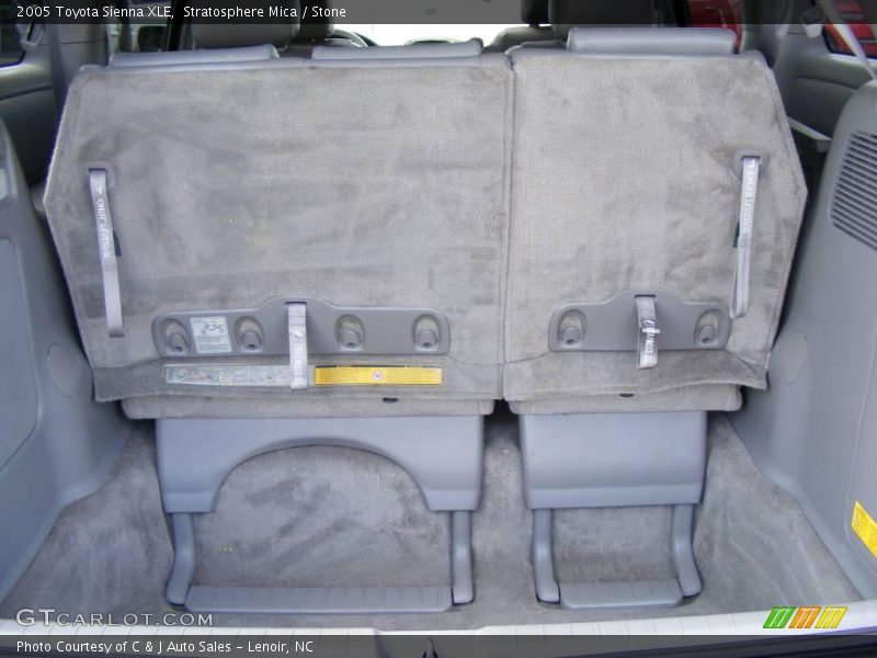 Stratosphere Mica / Stone 2005 Toyota Sienna XLE