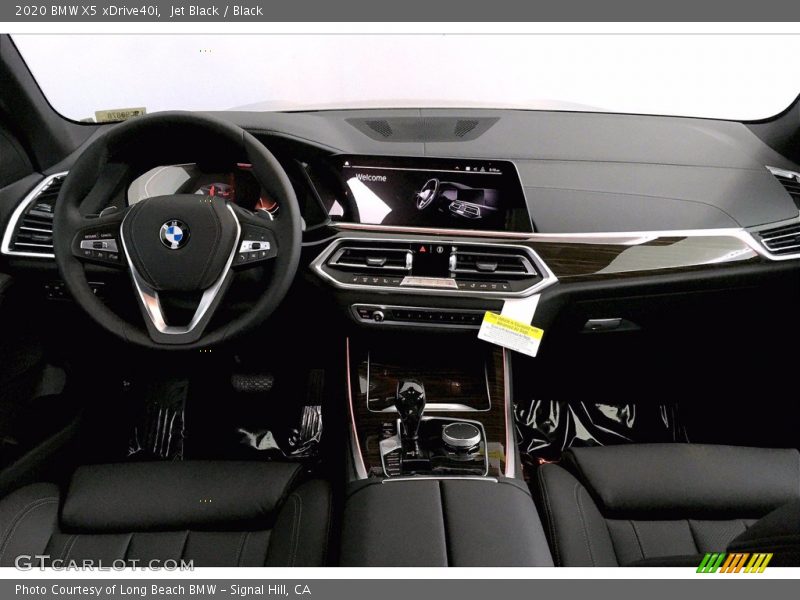 Jet Black / Black 2020 BMW X5 xDrive40i