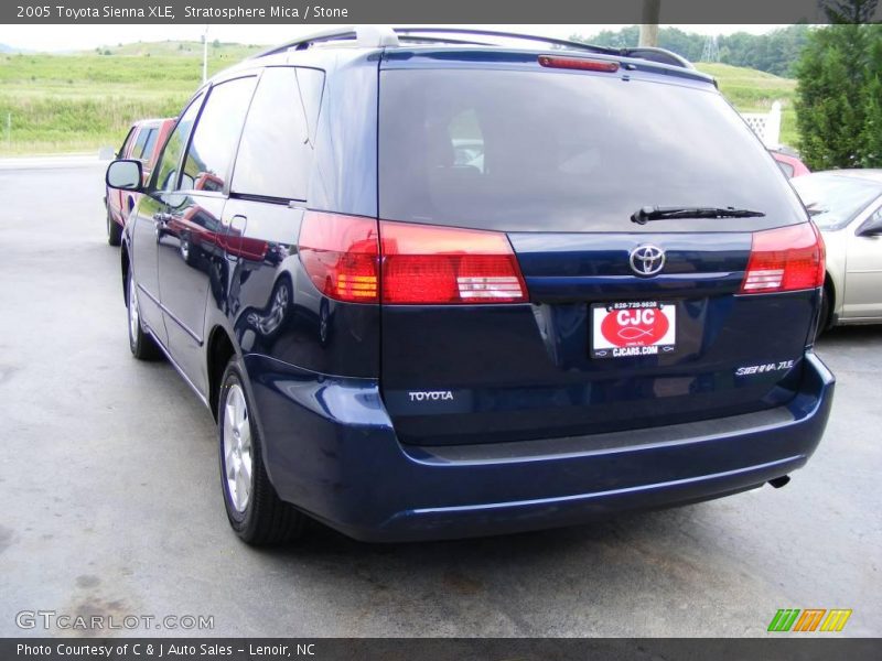 Stratosphere Mica / Stone 2005 Toyota Sienna XLE