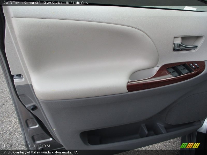 Silver Sky Metallic / Light Gray 2013 Toyota Sienna XLE