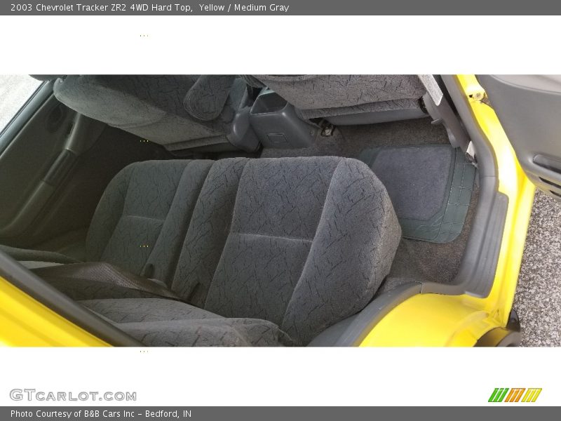 Yellow / Medium Gray 2003 Chevrolet Tracker ZR2 4WD Hard Top