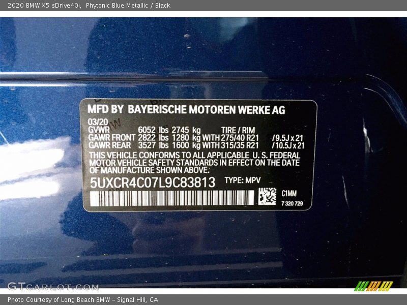 Phytonic Blue Metallic / Black 2020 BMW X5 sDrive40i