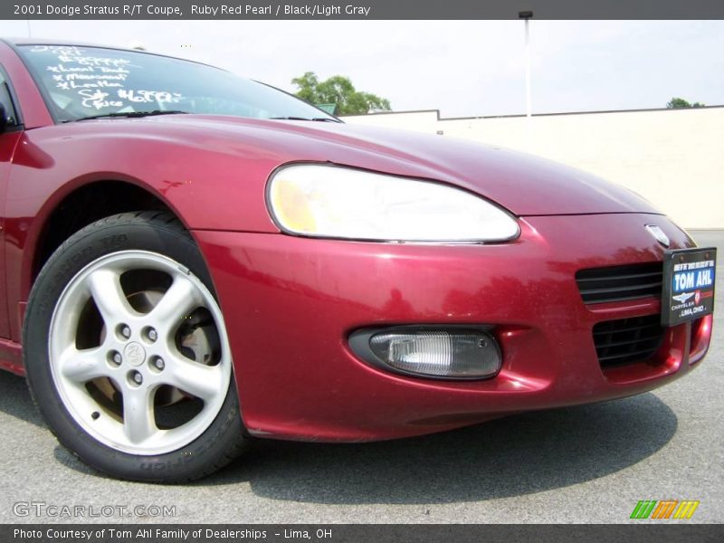 Ruby Red Pearl / Black/Light Gray 2001 Dodge Stratus R/T Coupe