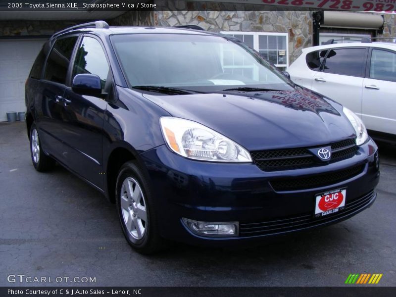 Stratosphere Mica / Stone 2005 Toyota Sienna XLE