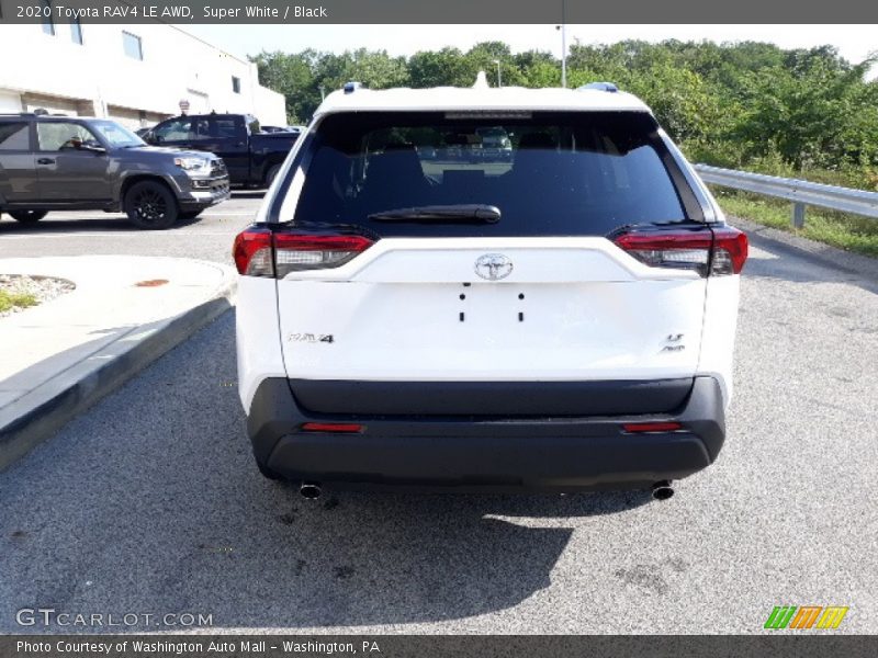 Super White / Black 2020 Toyota RAV4 LE AWD