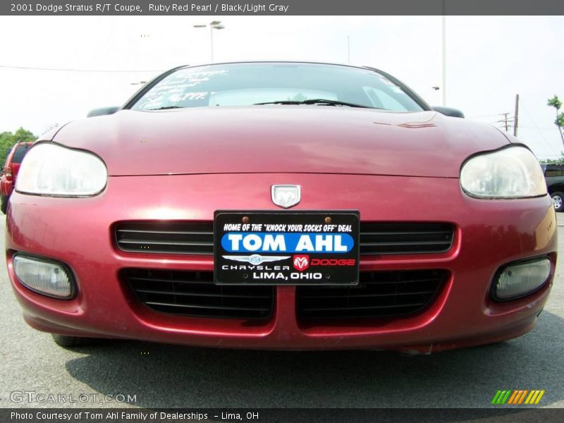 Ruby Red Pearl / Black/Light Gray 2001 Dodge Stratus R/T Coupe