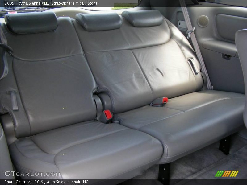 Stratosphere Mica / Stone 2005 Toyota Sienna XLE