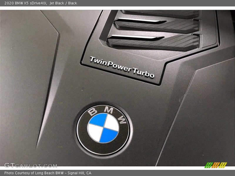 Jet Black / Black 2020 BMW X5 sDrive40i