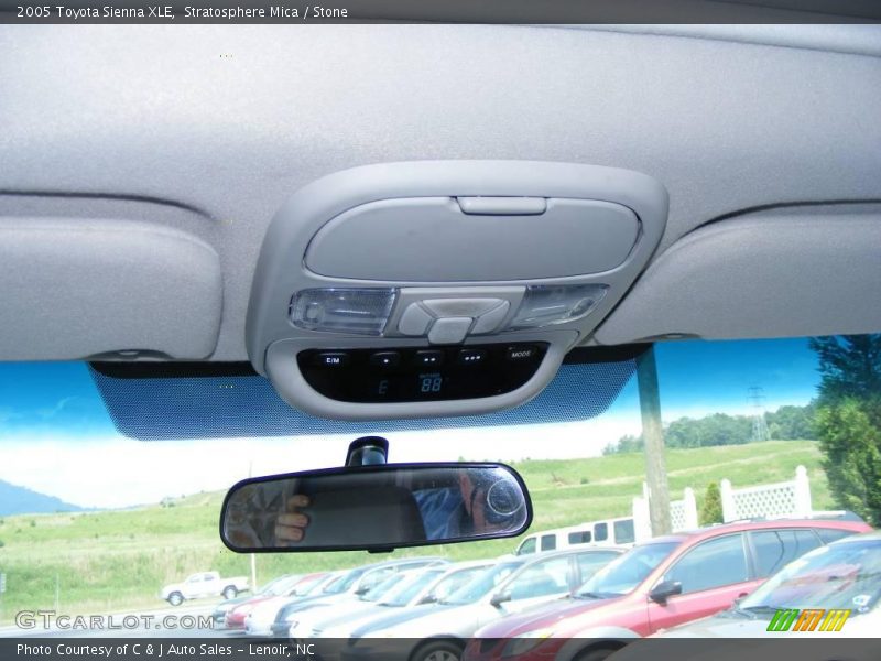 Stratosphere Mica / Stone 2005 Toyota Sienna XLE