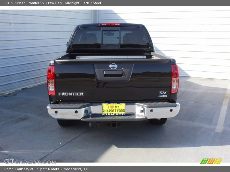 Midnight Black / Steel 2019 Nissan Frontier SV Crew Cab