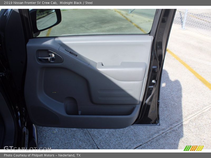 Midnight Black / Steel 2019 Nissan Frontier SV Crew Cab
