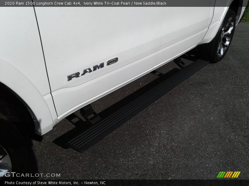 Ivory White Tri-Coat Pearl / New Saddle/Black 2020 Ram 1500 Longhorn Crew Cab 4x4
