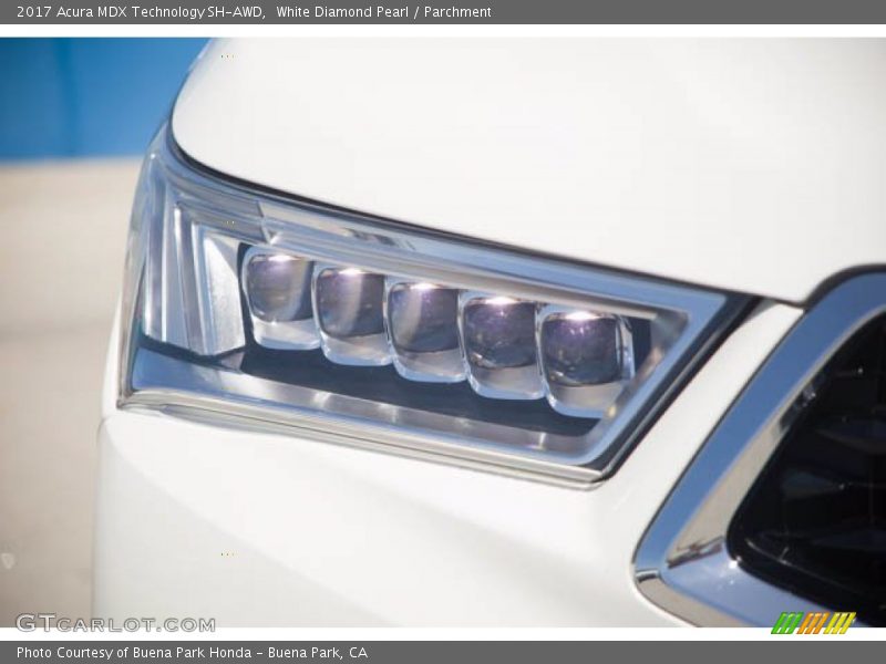 White Diamond Pearl / Parchment 2017 Acura MDX Technology SH-AWD