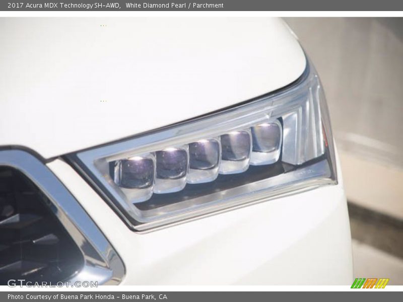 White Diamond Pearl / Parchment 2017 Acura MDX Technology SH-AWD