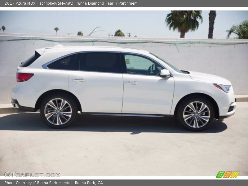 White Diamond Pearl / Parchment 2017 Acura MDX Technology SH-AWD