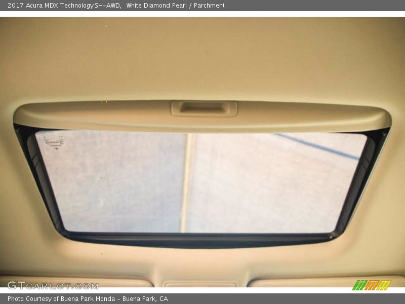 White Diamond Pearl / Parchment 2017 Acura MDX Technology SH-AWD