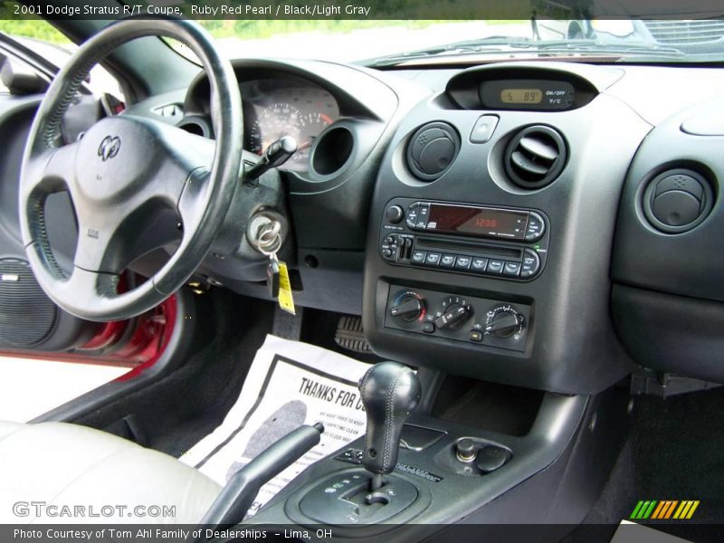 Ruby Red Pearl / Black/Light Gray 2001 Dodge Stratus R/T Coupe
