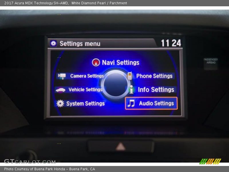 White Diamond Pearl / Parchment 2017 Acura MDX Technology SH-AWD