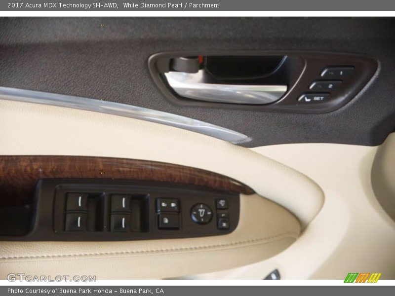 White Diamond Pearl / Parchment 2017 Acura MDX Technology SH-AWD