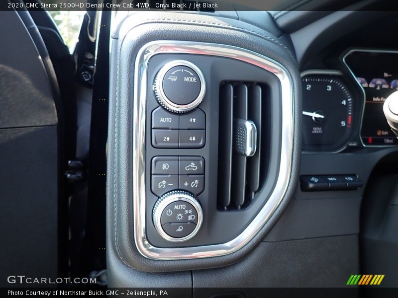 Onyx Black / Jet Black 2020 GMC Sierra 2500HD Denali Crew Cab 4WD