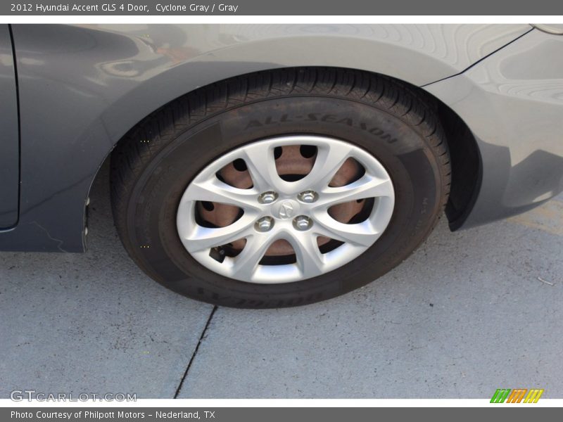 Cyclone Gray / Gray 2012 Hyundai Accent GLS 4 Door