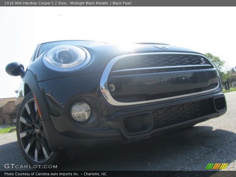 Midnight Black Metallic / Black Pearl 2016 Mini Hardtop Cooper S 2 Door